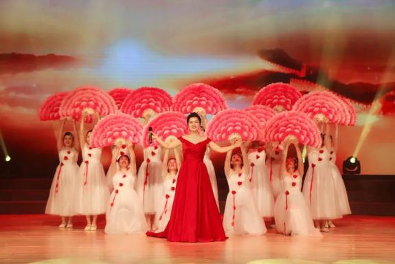 庆祝建党100周年红色理想照耀中国致敬建党百年华诞红色经典歌舞汇演