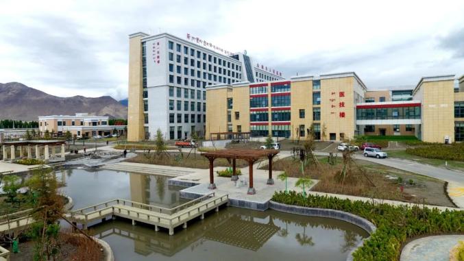 图为市人民医院.民生是人民幸福之基,社会和谐之本.