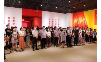 省市场监管局组织党员参观陕西省庆祝中国共产党成立100周年主题展