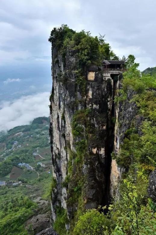 呼叫318当荣耀之路遇上醉美建始