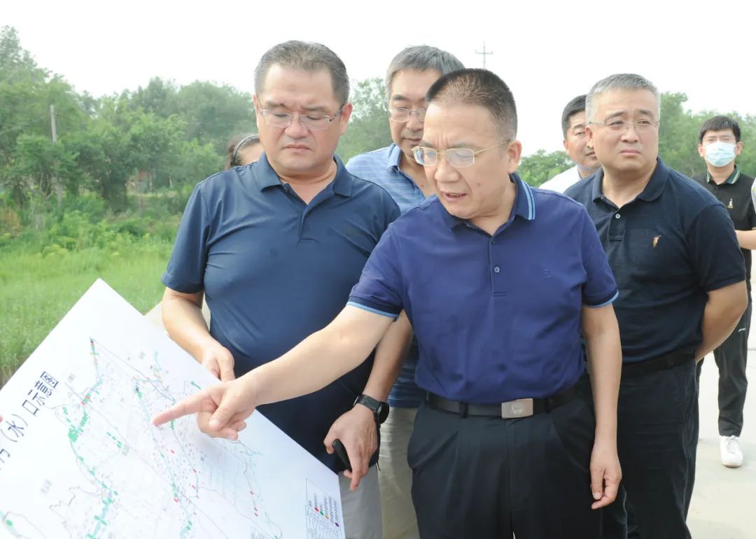 现场办公,立说立行!赵永生同志到秦口河开展巡河督导工作