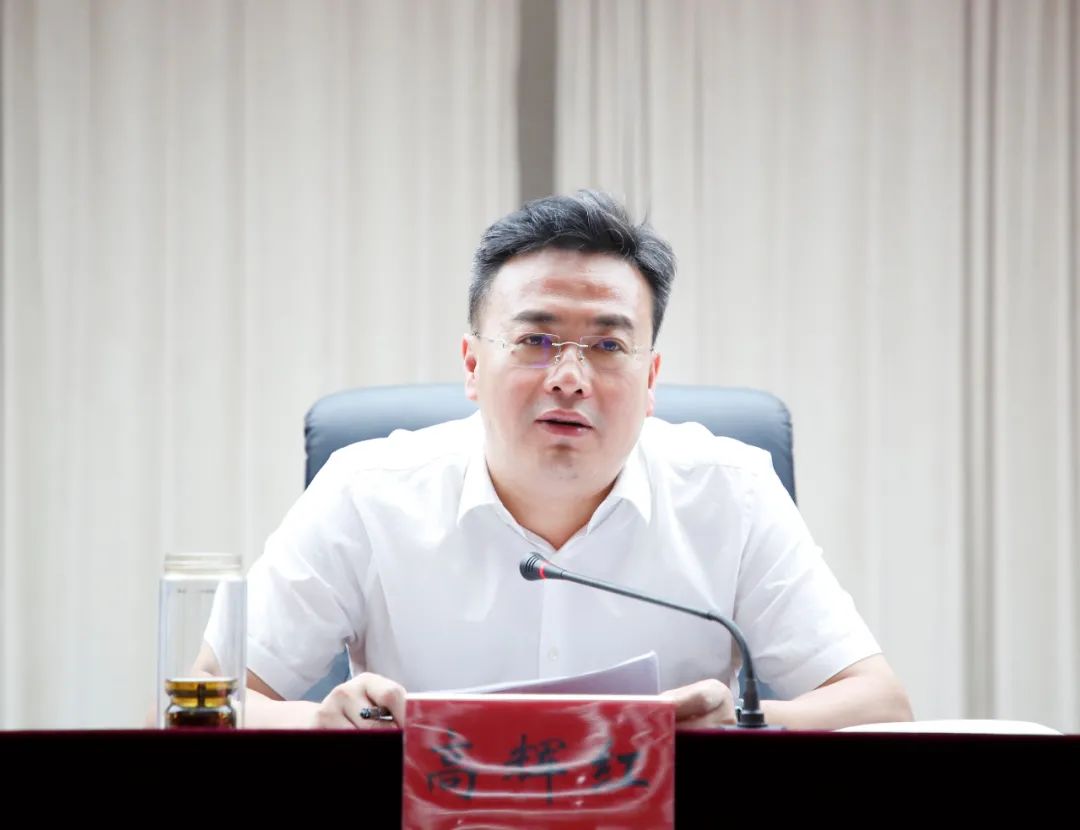 东湖区政法队伍教育整顿总结会召开