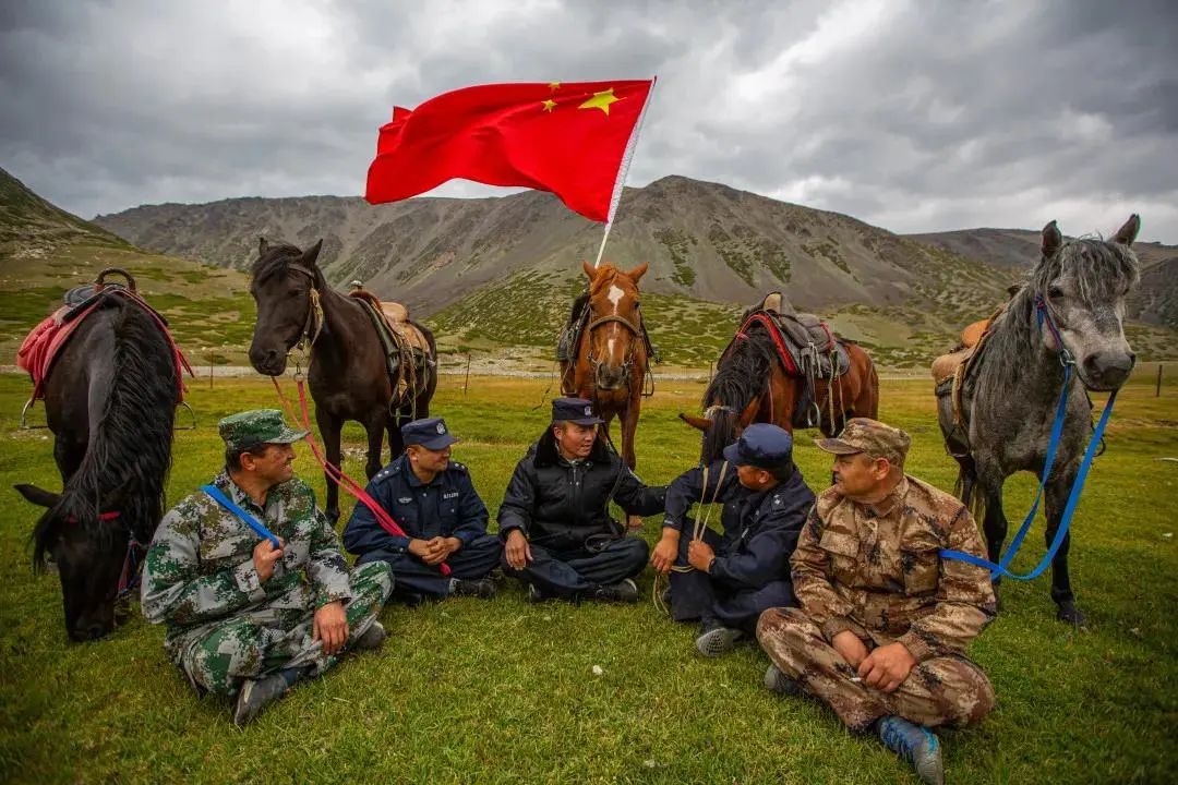 [我为祖国守边疆] 阿思里别克:卡昝河,我回来了_澎湃号·政务_澎湃新