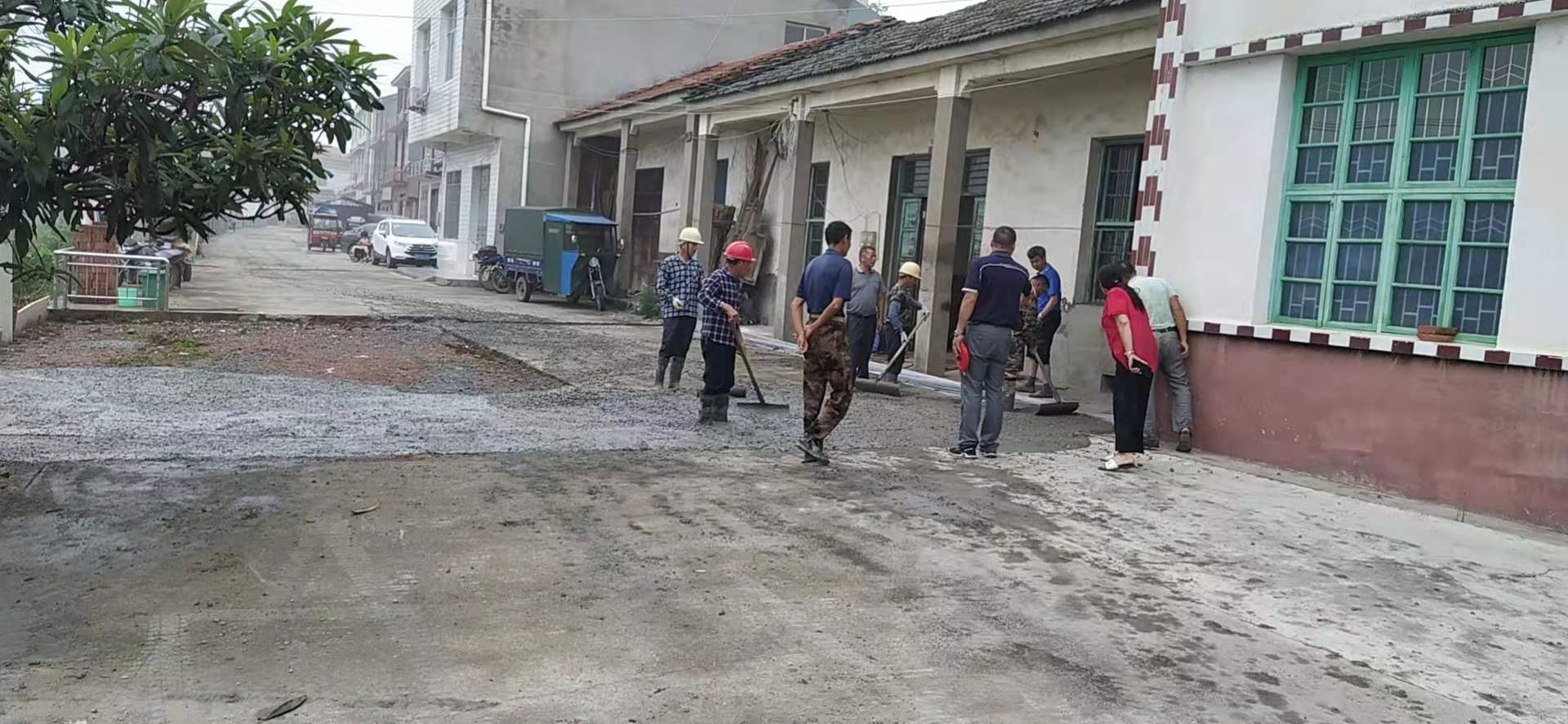 横沟市镇倾力为民办实事修通便民路锻造致富链