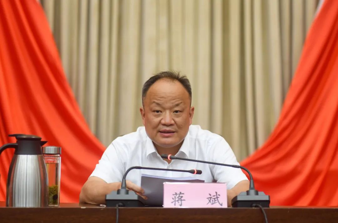 全市政法队伍教育整顿总结大会暨"回头看"部署会召开