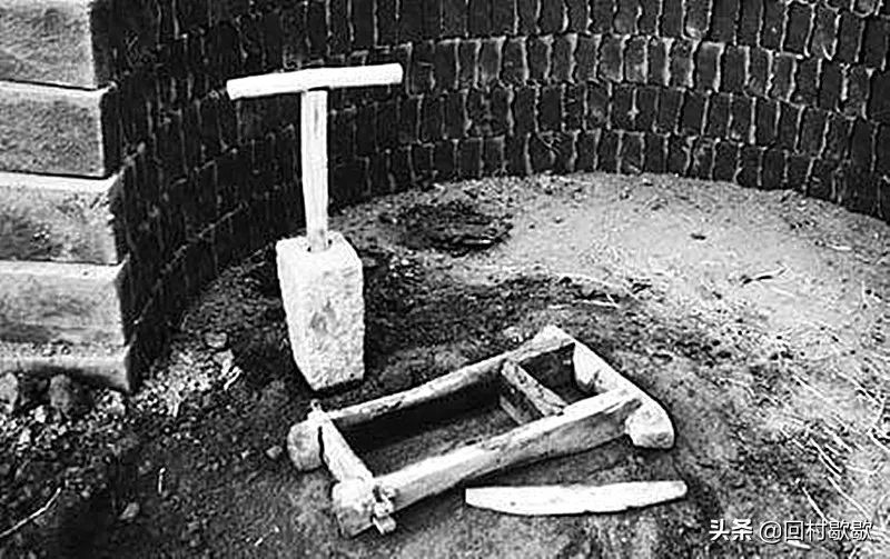乡村记事打土坯