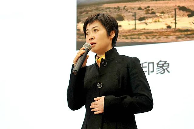 我在基层当主委董文明让支部成为会员幸福的家