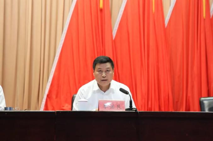 李诺民充分肯定了济源政法队伍教育整顿取得的成效,同