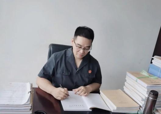 沙磁政法之星王志锋刑事法官的四字诀