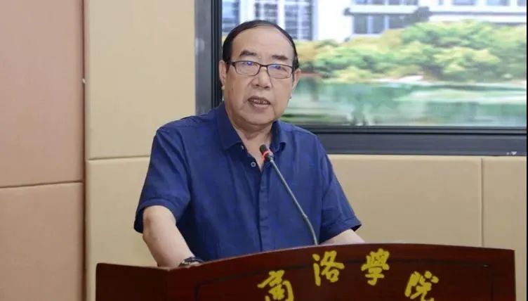 作家出版社有限公司主办,商洛学院,镇安县人民政府共同承办的陈彦文学