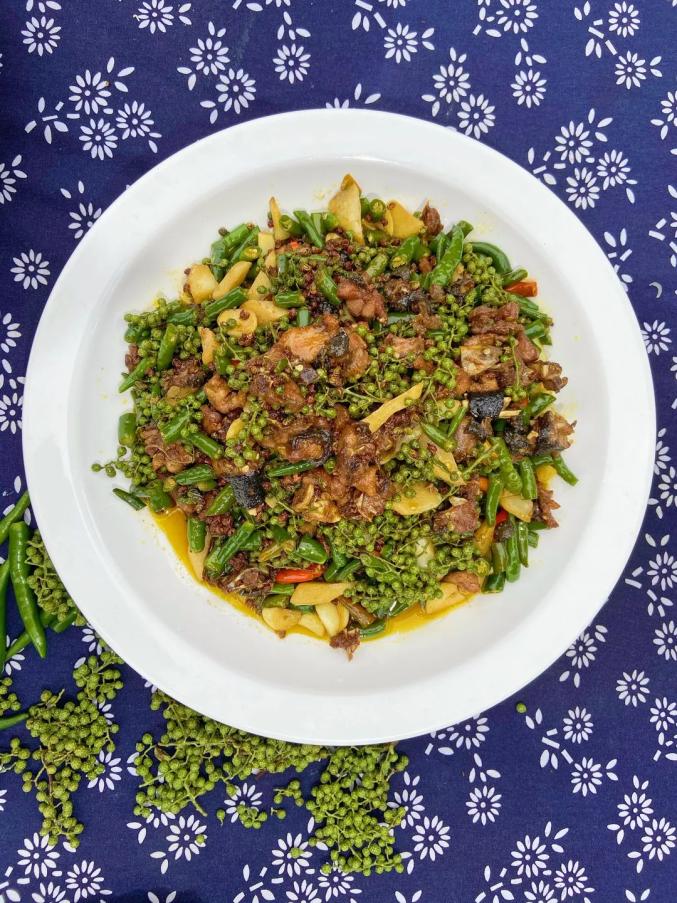 舌尖上的渝北味道——玉峰山花椒鸡