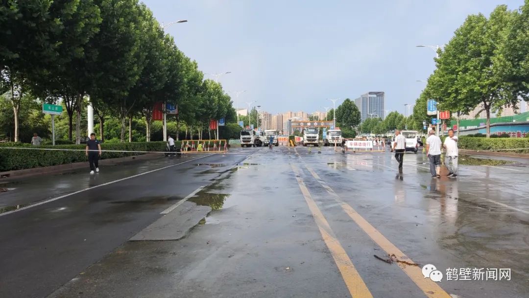 昨天,鹤壁的雨到底有多大?这一幕被拍