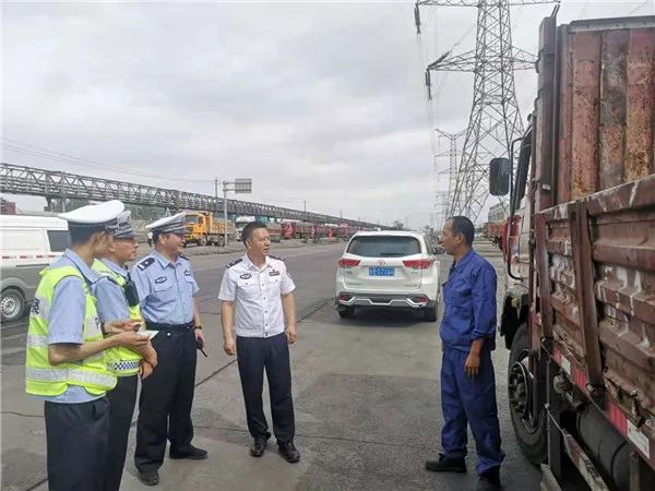 嘉峪关市公安局交警支队“四个强化”加大夏季道路交通管控力度 澎湃号·政务 澎湃新闻 The Paper