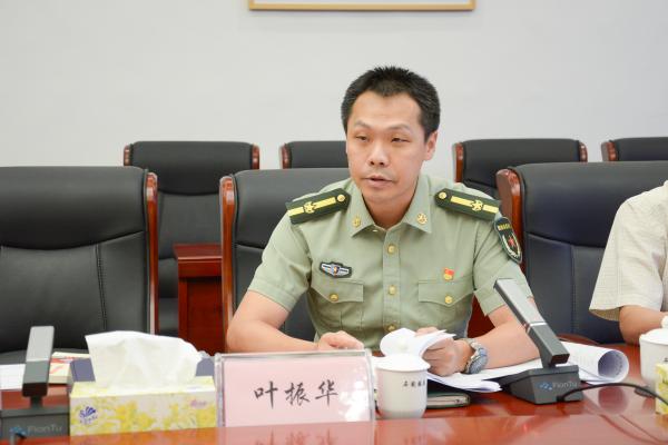 石龙镇委委员,武装部部长叶振华汇报武装部上半年工作及下半年工作