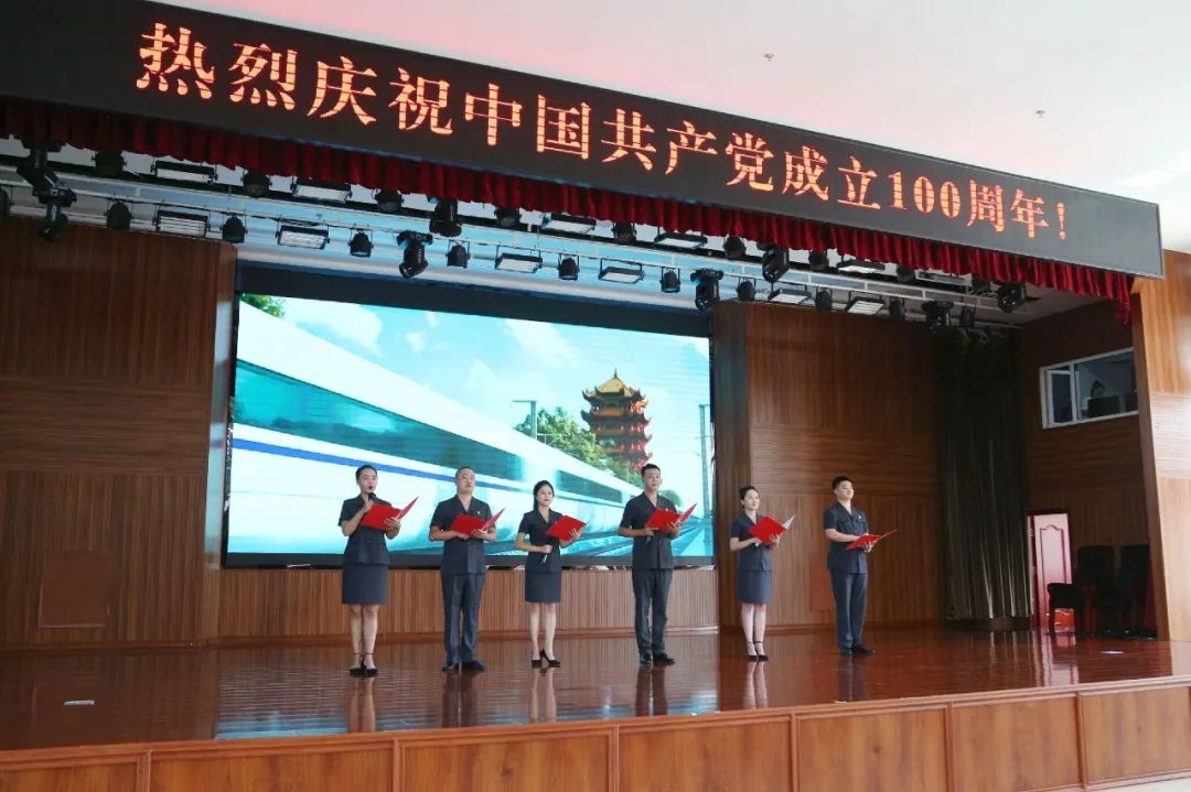 鸡西中院代表队获全市政法系统庆祝建党100周年诗歌朗诵比赛二等奖