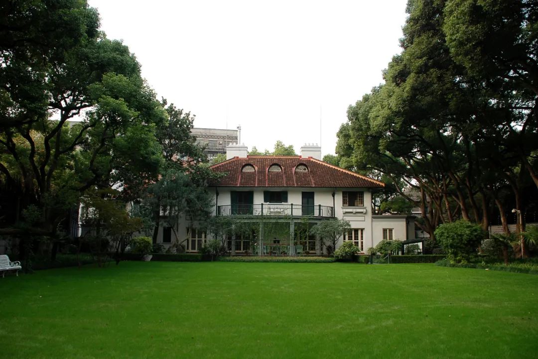 李强今天调研衡复风貌区,要求以珍爱之心,尊崇之心善待历史遗存,更好