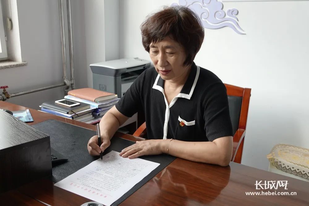 河北省优秀基层党组织书记李玉芬:办好一所学校 惠泽一方