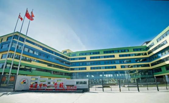 次目前我市108所学校与清华大学人民大学,北京外国语大学北京八一学校