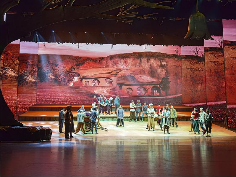 大型陕北民歌音舞诗画心中的歌首次合光彩排