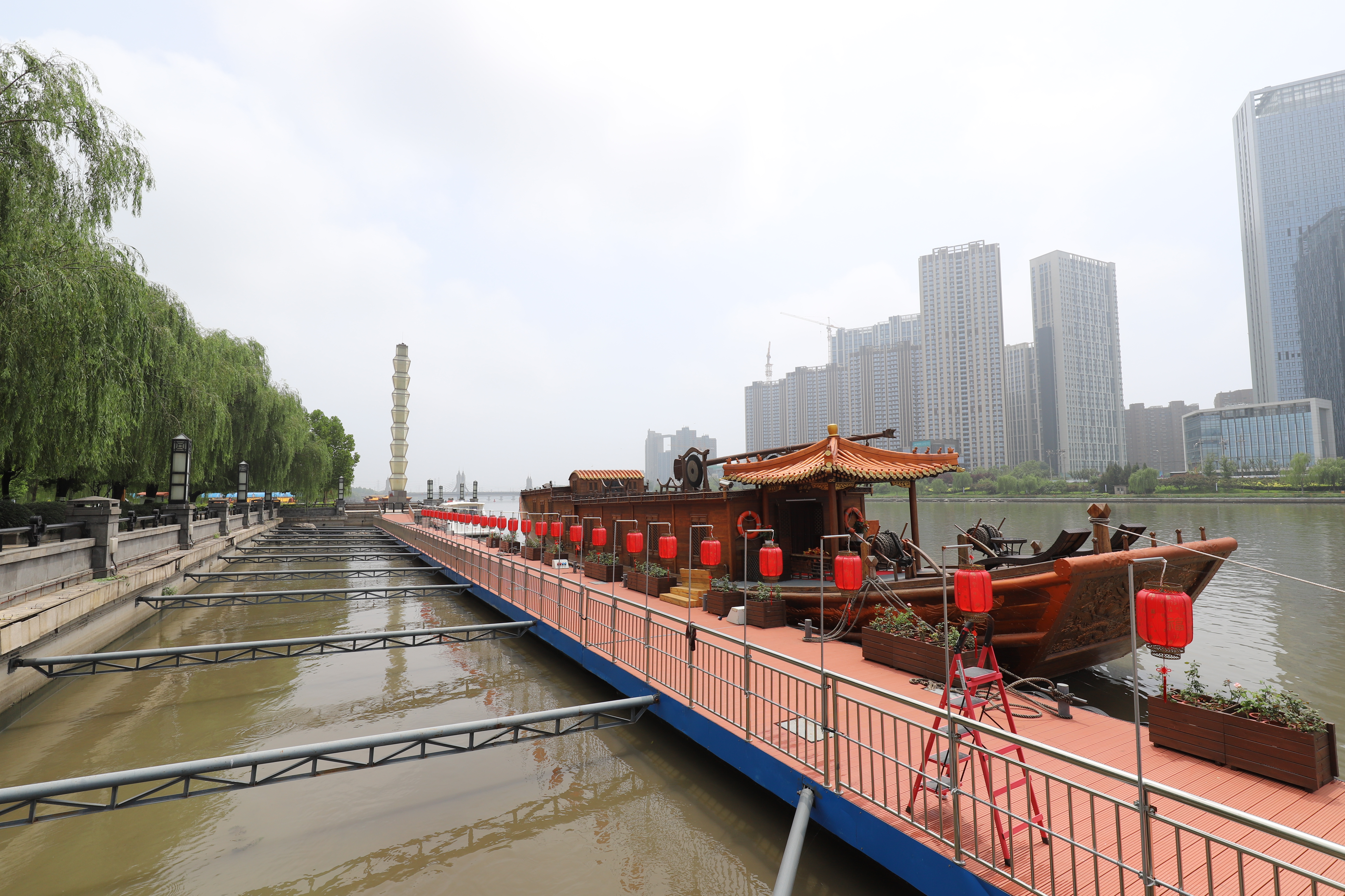 北京通州运河公园二号码头 刘源隆 摄