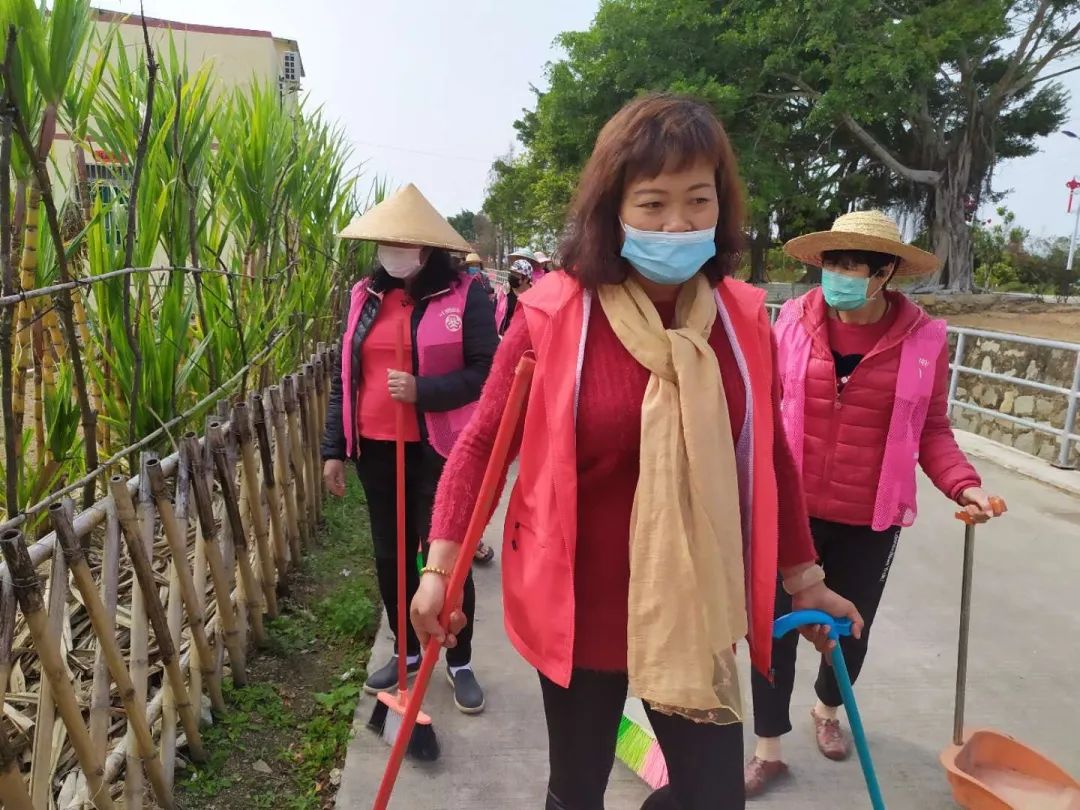 脱贫攻坚她力量·汕尾丨熬过困境,她把村民的"骂"变成了"赞"