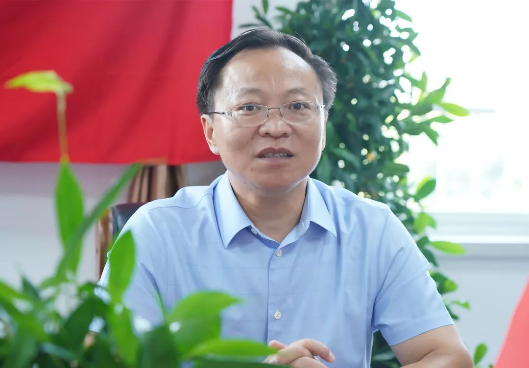 吴厚俊,赵德全对法院在立,审,执工作的全面支持表示感谢,围绕如何提高