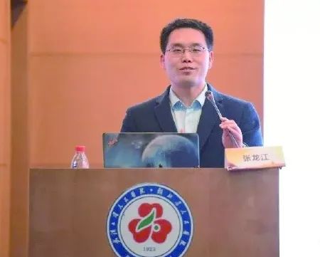 科星向党张龙江热爱勤奋和坚持让科研之路更深远