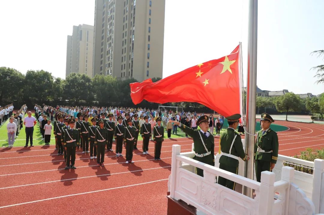 【我是一颗金种子】绍兴市西藏民族中学:鉴湖水哺格桑花 民族情育西藏