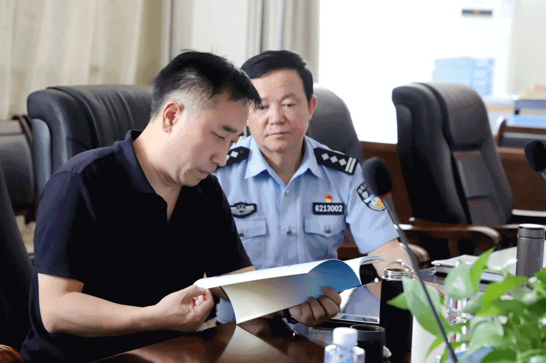 李嘉树一行督导检查河西片区监狱戒毒单位队伍教育整顿工作