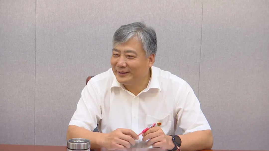 刘革参加所在党小组党史学习教育专题组织生活会