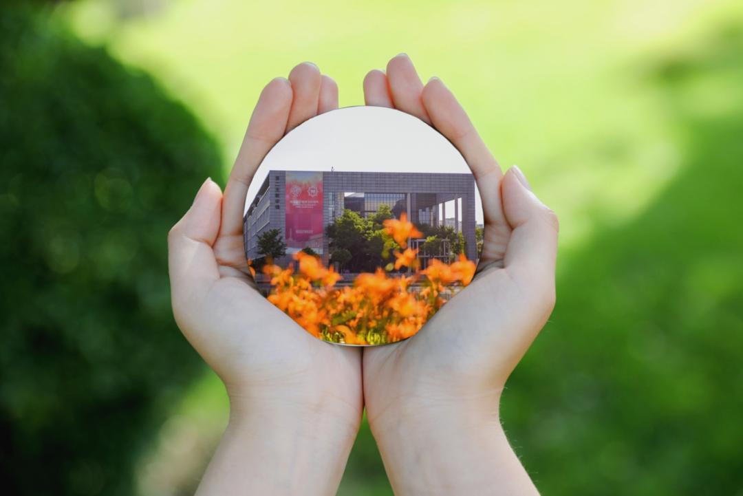 想把南开捧在手心,如此形影不离