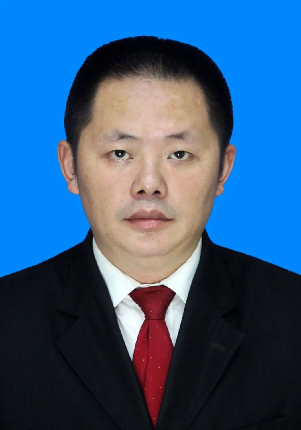 刘忠明,男,汉族,中共党员,1975年7月生,党校大学,现任威远县严陵镇