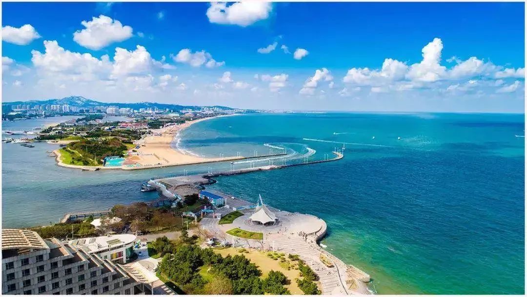让人一眼就爱上这里坐拥阳光海岸线