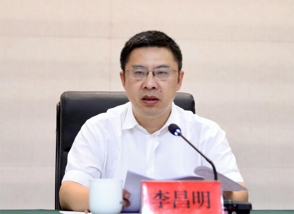 县领导俞茂昊,王继佳,胡克礼,县人民法院院长