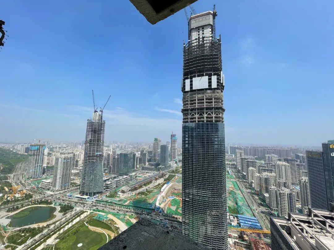 泉城新地标总高360米济南第二高封顶