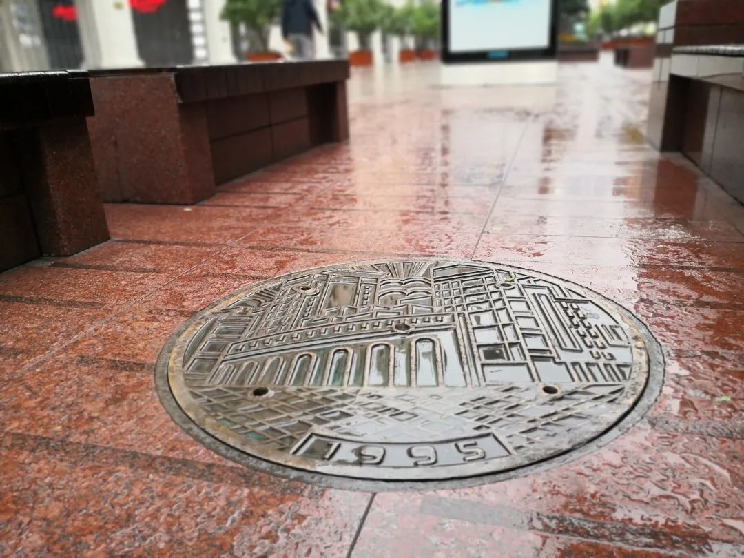 上海检察人眼中的最美窨井盖