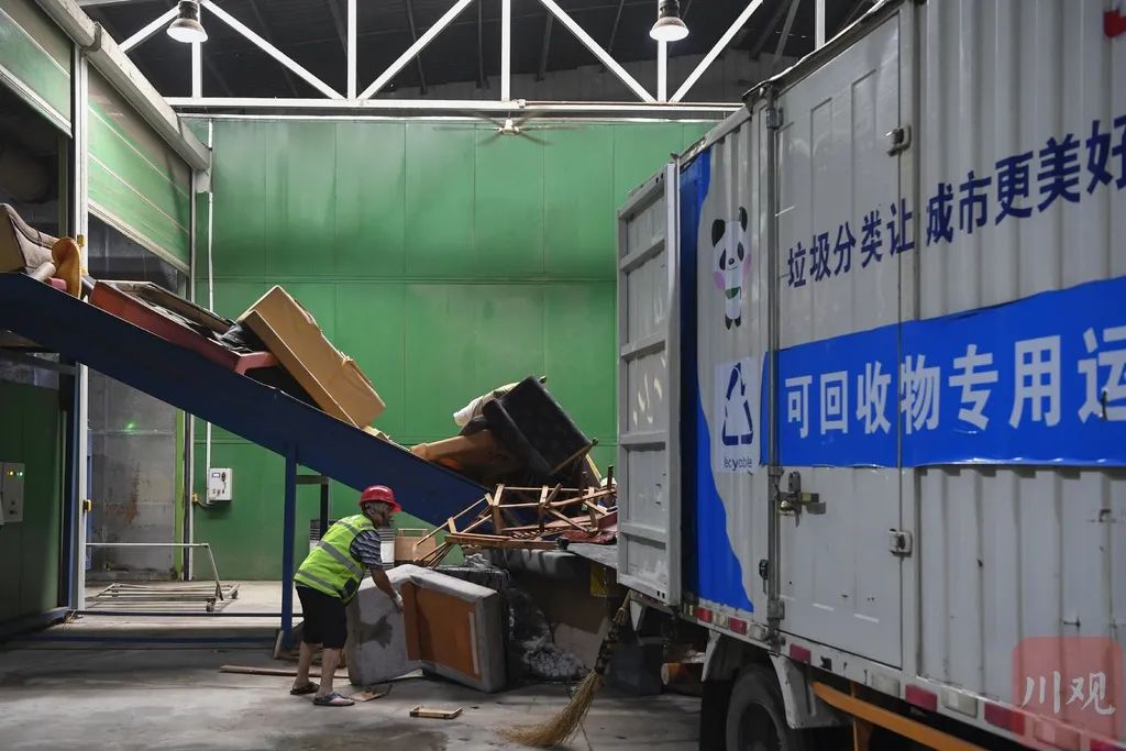 成都人办理大件垃圾怎么办?打这个电话(图4) 成都人办理大件垃圾怎么办?打这个电话(图4)
