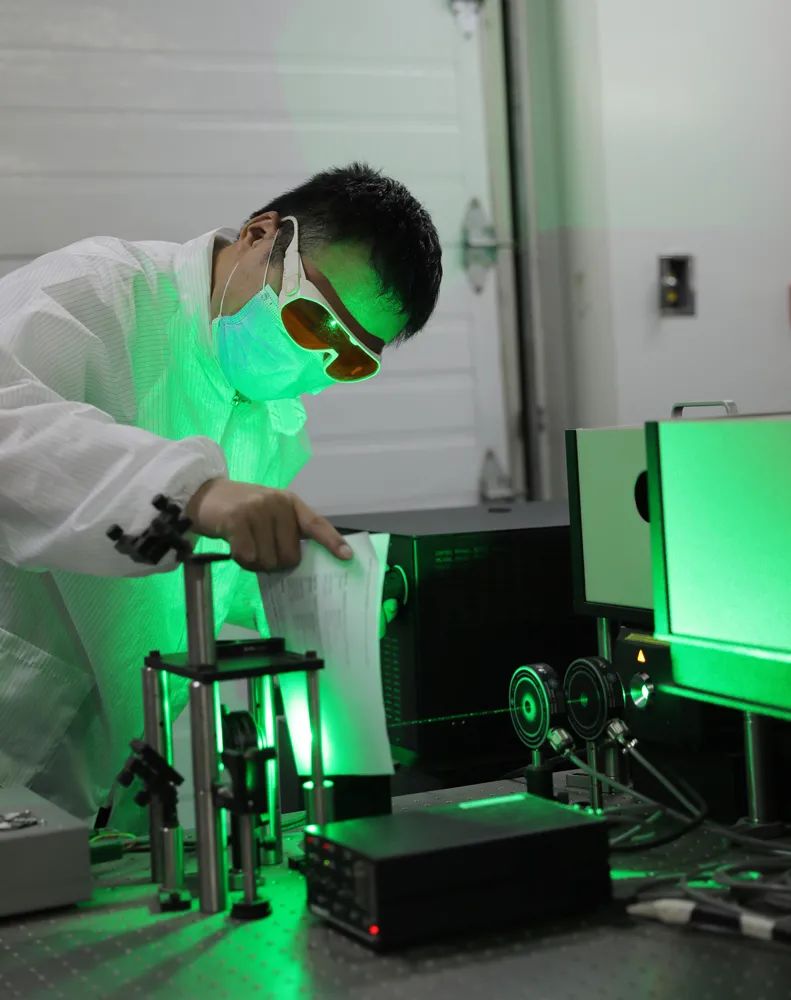 热爱是什么眼神?