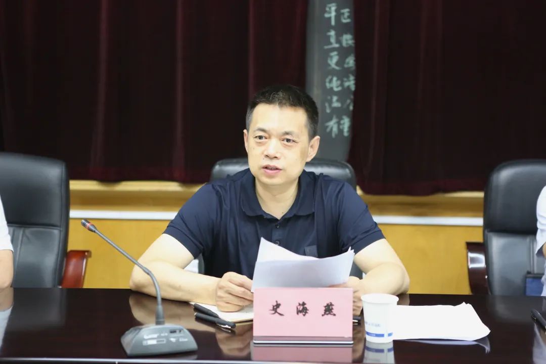 区委常委政法委书记史海燕一行到区法院指导政法队伍教育整顿回头看