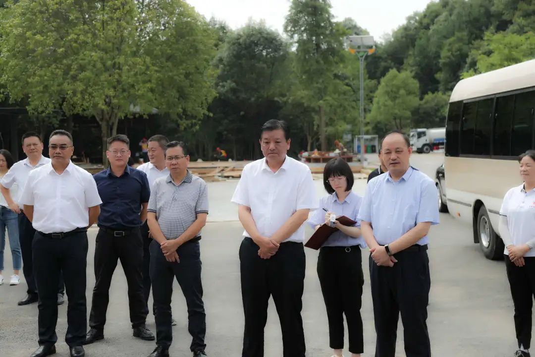 万红在点军街办联棚乡调研时强调把握发展主动权抓好重大项目建设以忆