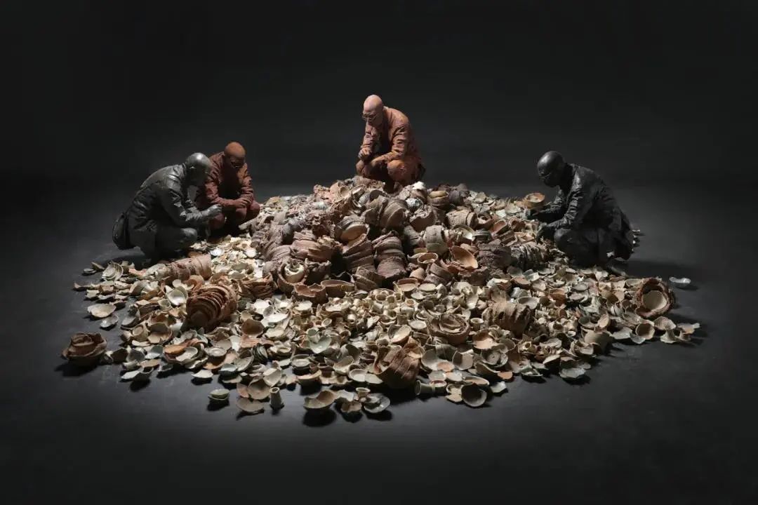 展览对话 | 吕品昌艺术四十年：在探索中远游，又在探索中回归