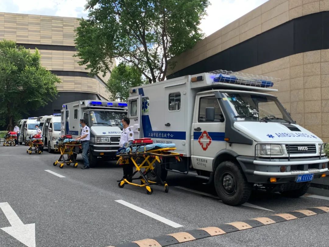 上海市医疗急救中心部署落实新冠疫情防控与防汛防台