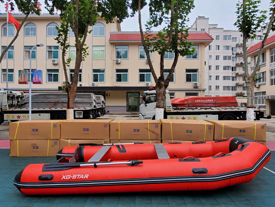 "青岛先生"捐赠35艘救援艇 驰援河南灾区