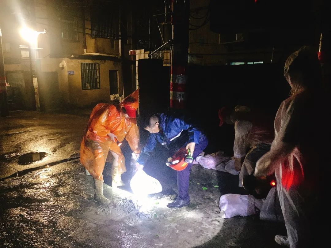 同舟共济打好防台攻坚战 台风 烟花 登陆舟山全市统一战线奔赴抗台一线