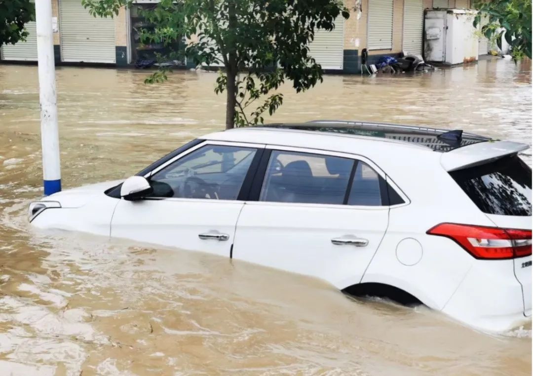 暴雨过后车辆被淹保险赔不赔