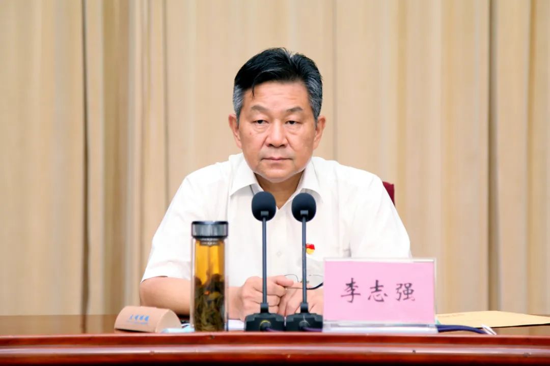 省委第五巡视组组长李志强主持召开向卧龙区委书记吕志刚的反馈会议