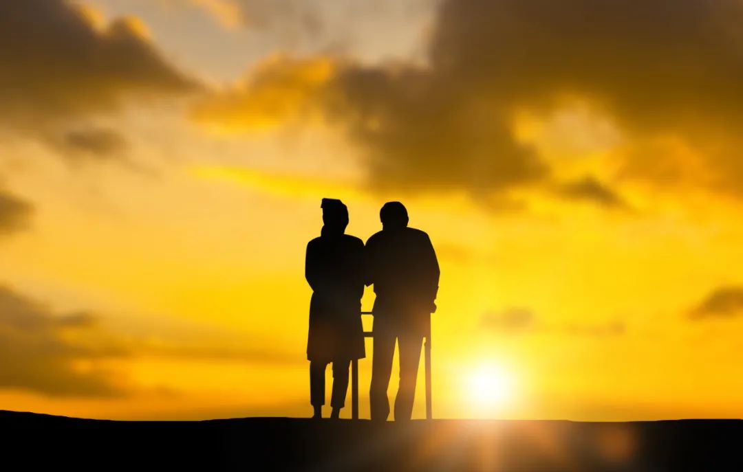 杜小刚主持召开开发区高质量发展创新政策座谈会