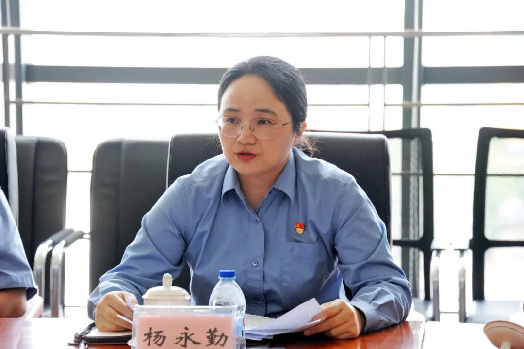 杨永勤检察长以普通党员身份参加第三检察部党史学习教育专题组织生活