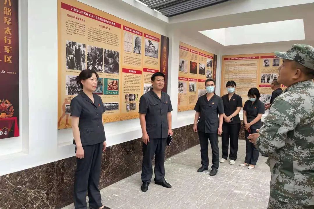 副院长王颖带领民一庭部分干警来到中国人民解放军73101部队,开展"送