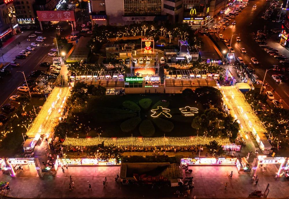 请上图在吉林夜市有哪些吃不够的美食